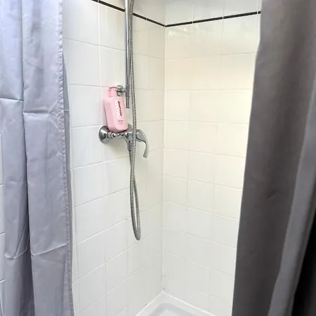 Apartment щ Le Petit Buffet Hyper Centre La Rochelle (Charente-Maritime)